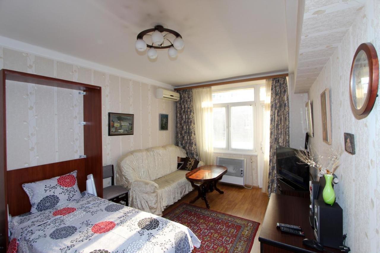 Cozy Apartment In The Center Of Erivan Exterior foto